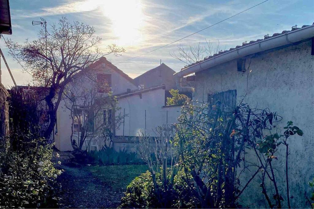 Le Ni' De Jess Villa Migennes Eksteriør billede