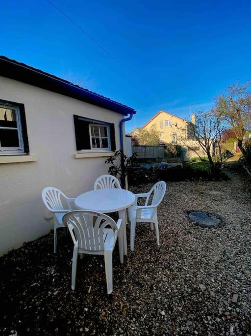 Le Ni' De Jess Villa Migennes Eksteriør billede